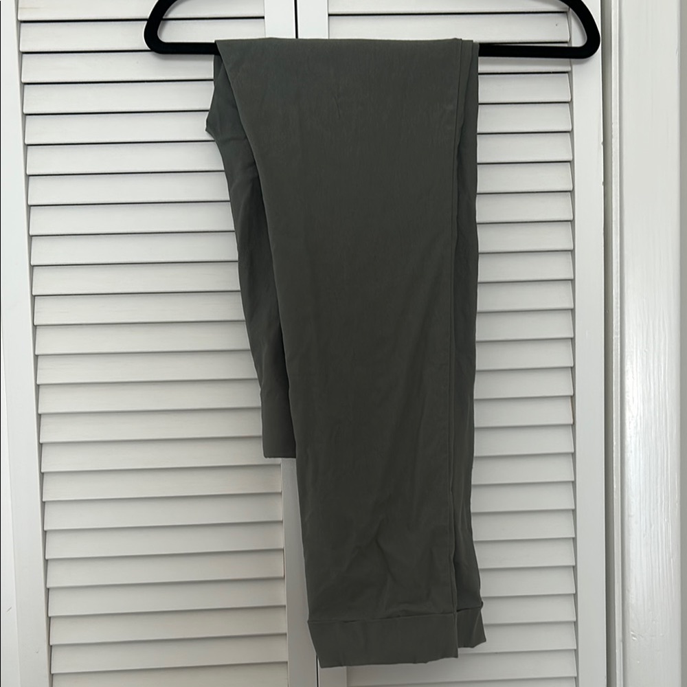 Women Olive Green Pants